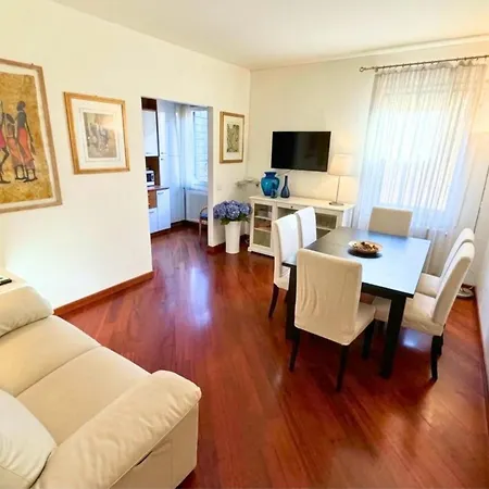 Ht - Dimora Santa Sofia In Centro Storico Appartement *